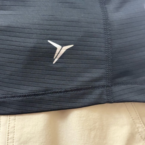 Old Navy Black Go-Dry Racerback Active Tank Top - Picture 4 of 8